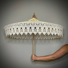 Load image into Gallery viewer, WHITE DAHLIA (laced in white)